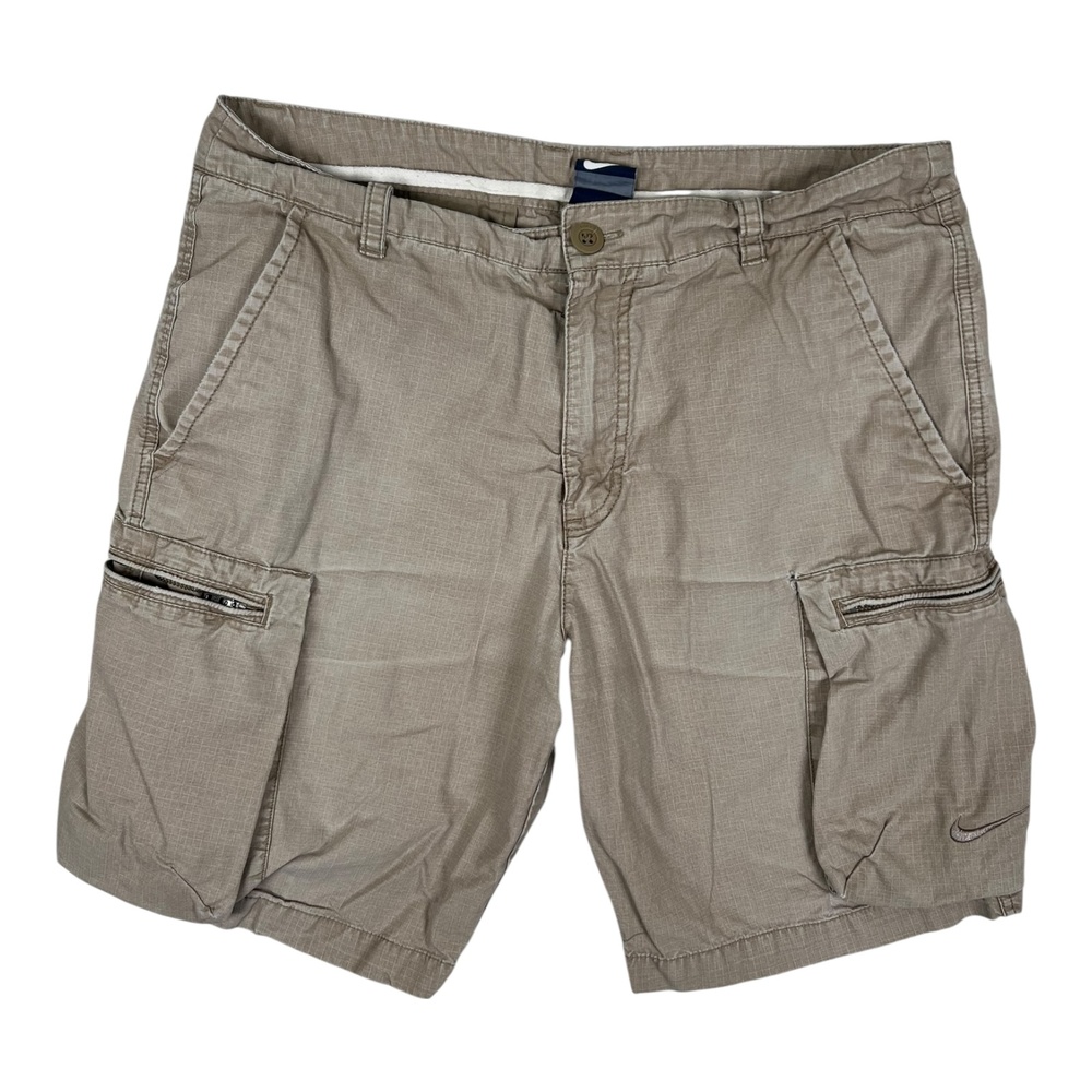 Vintage Nike Cargo Shorts Mens 32 Beige Ripstop Zip Outdoor Cargo Utility Y2K